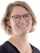 Dr. Ina von Schlichting Dr. Ina von Schlichting, Referentin