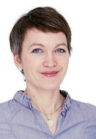 Dr. Stephanie Lücke Dr. Stephanie Lücke