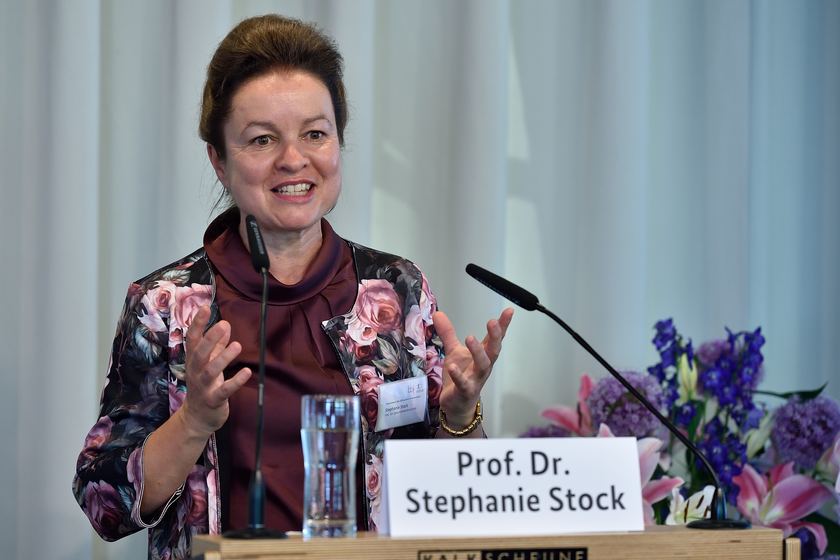 Prof. Dr. Stephanie Stock
